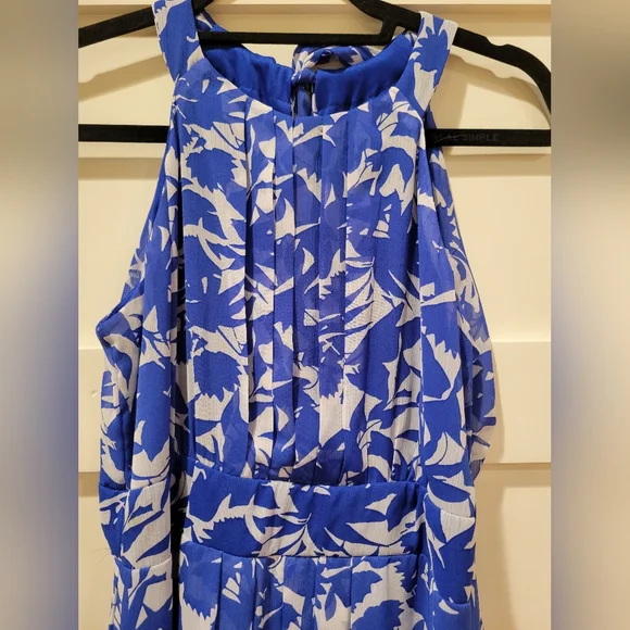 RN Studio Maxi Dress - Picture 11 of 11